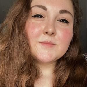 Meet your Posher, Maya